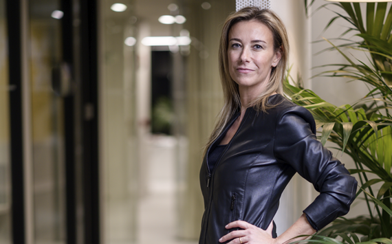 Anna Gener (Savills Aguirre Newman): “El directivo que es capaz de establecer una cultura basada en el respeto profesional y el afecto personal hacia su equipo es imbatible”